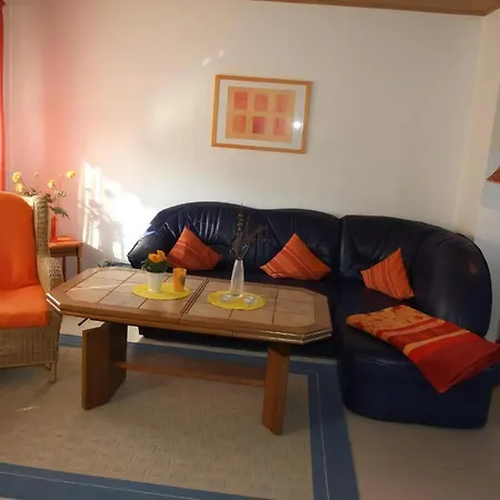 Im Ostseebad Schoenhagen Apartment