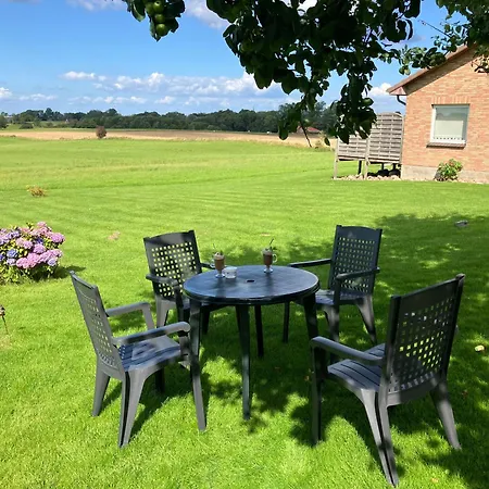 Apartment Im Ostseebad Schoenhagen